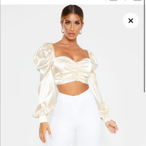 Pretty Little Thing Satin Square Neck Crop Top - Picture 1 of 5